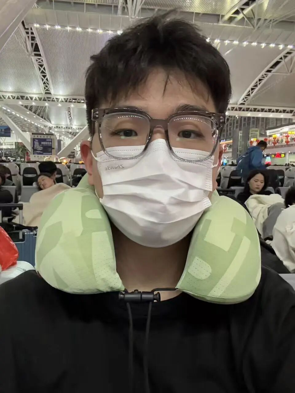 網上投注:“最讓人破防的歸鄕路”,搶不到票的年輕人在紅眼高鉄熬鷹